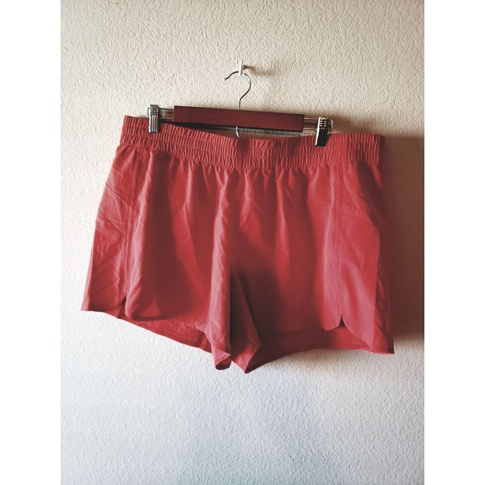 Banana Republic Factory Women's Rust Orange running shorts - Size XL